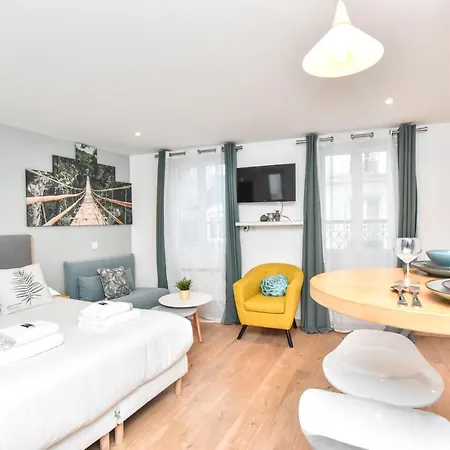 Cmg Strasbourg-saint Denis / Beauregard Apartment Paris