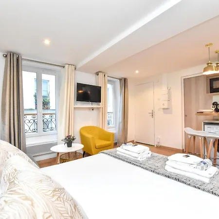 Apartment Cmg Strasbourg-saint Denis / Beauregard Paris